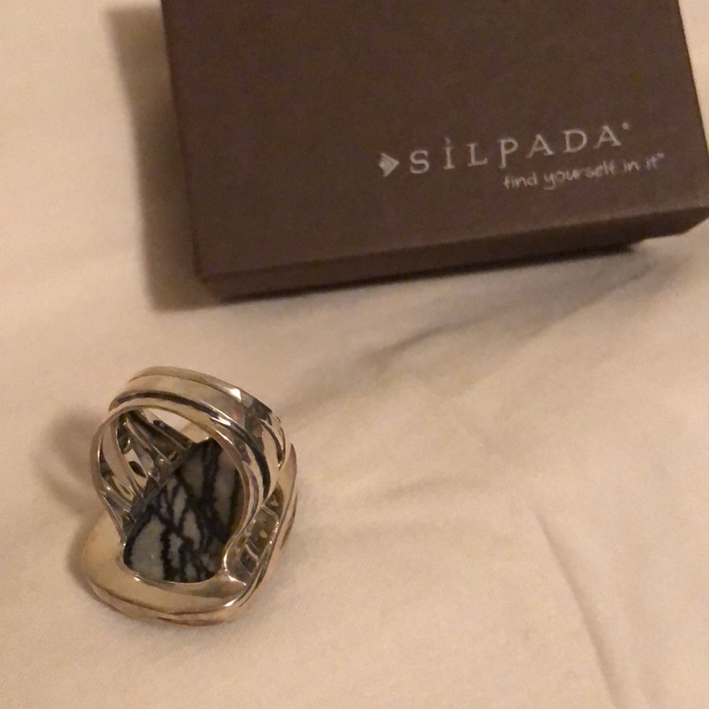 Abstract Ring - image 3